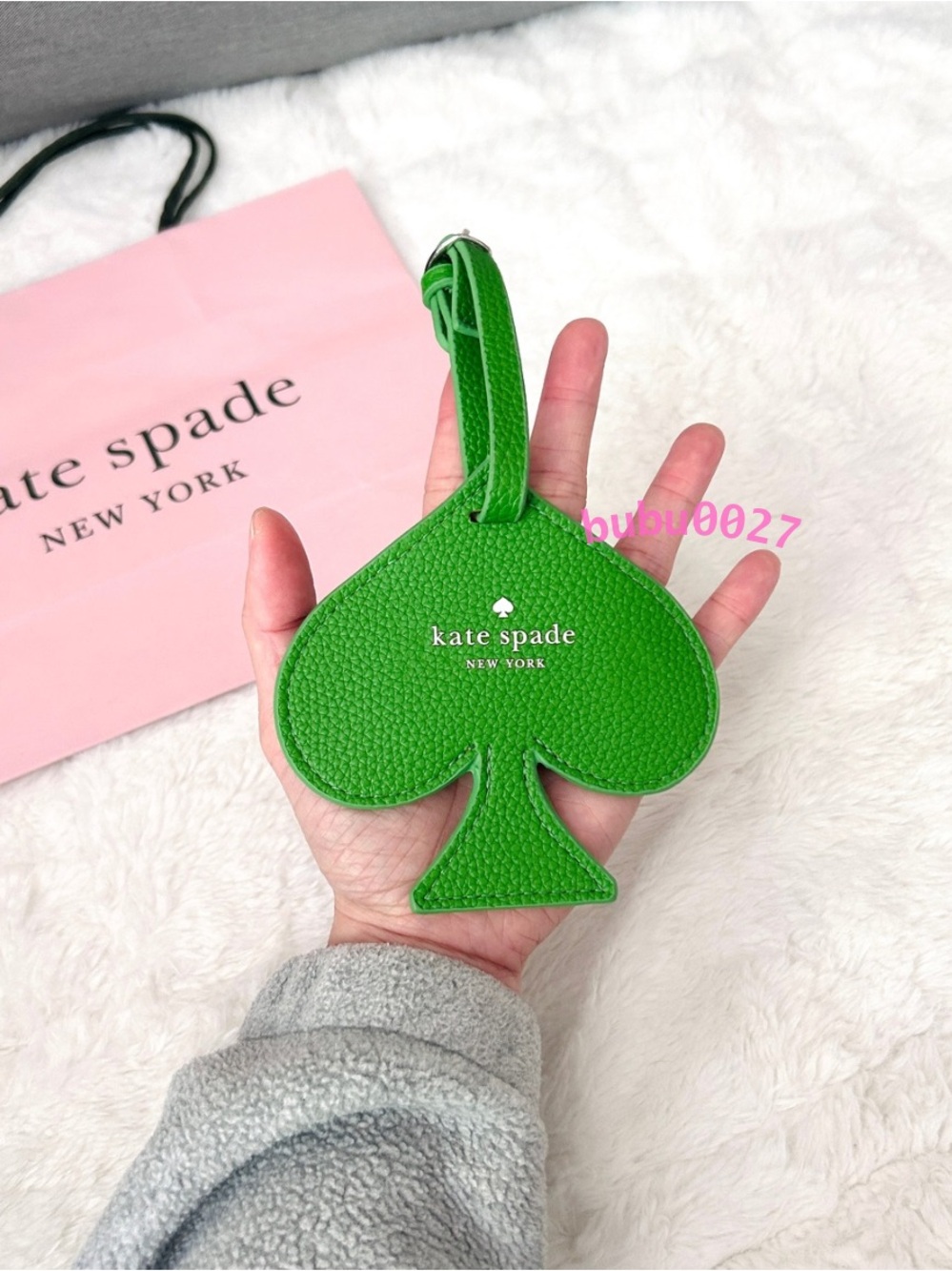 NWT💚Kate Spade Leather Luggage Tag Green Spade Shape Travel Work Gift Paper Bag - Picture 2 of 4